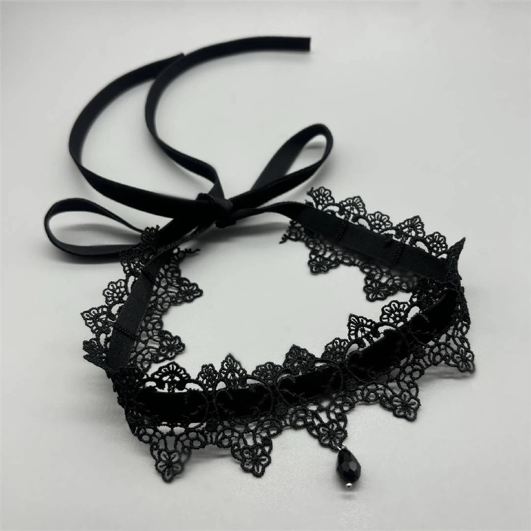 Black Gothic Lace Velvet Choker Necklace – Halloween & Everyday Accessory